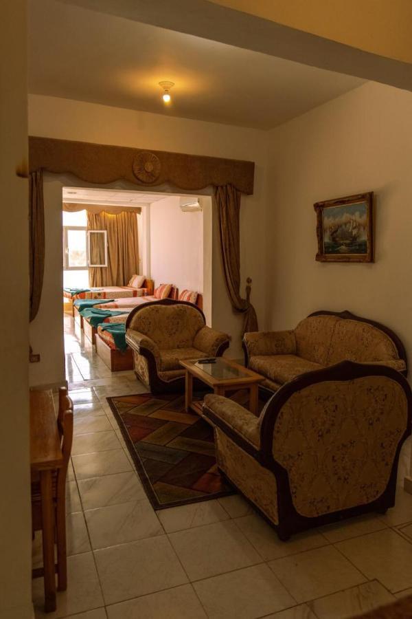 Apartamento Station House Dahab Exterior foto
